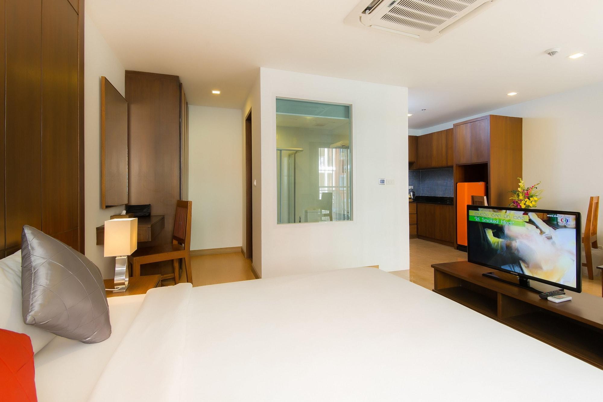 Bauman Residence Phuket Екстериор снимка