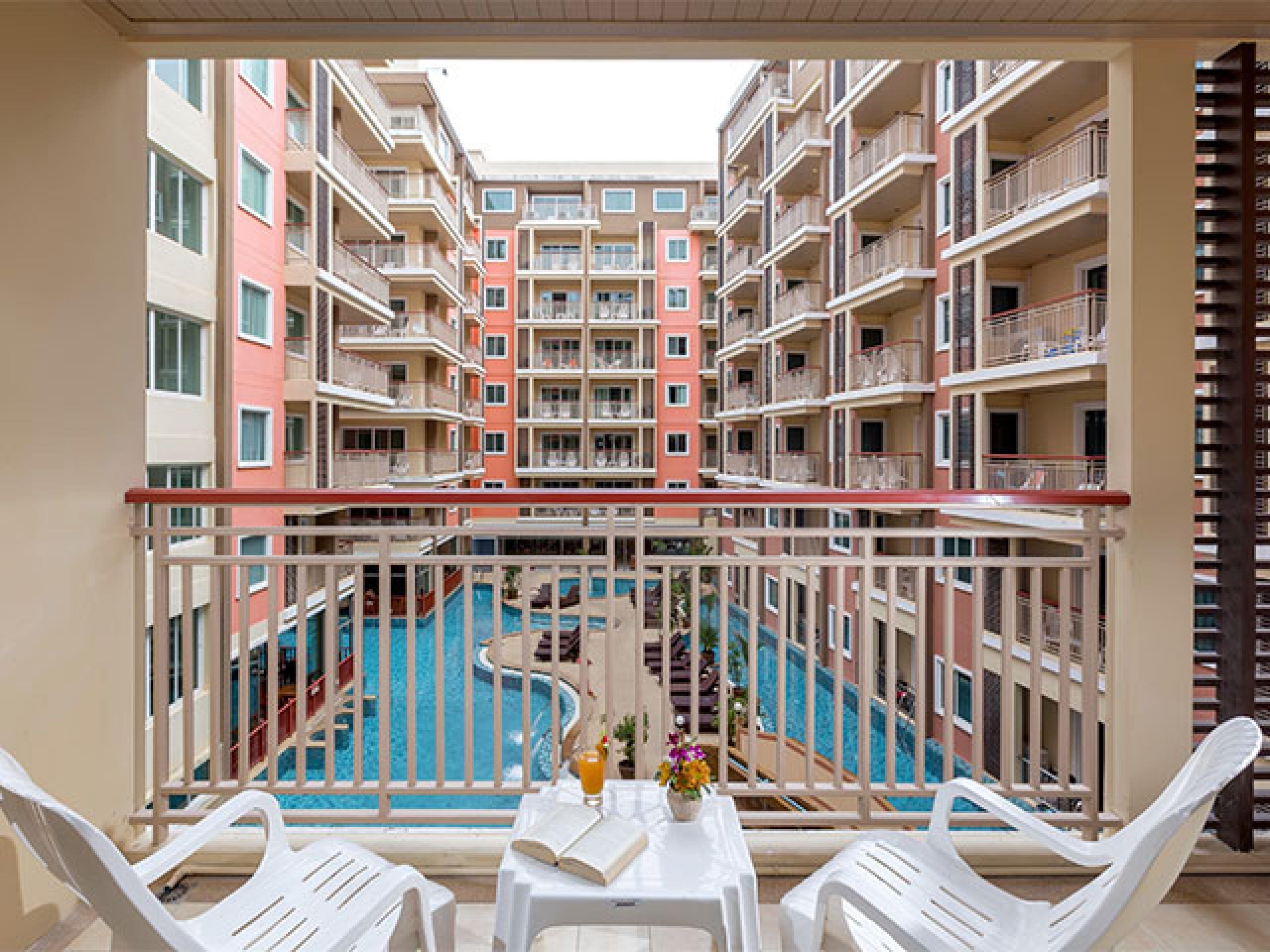 Bauman Residence Phuket Екстериор снимка