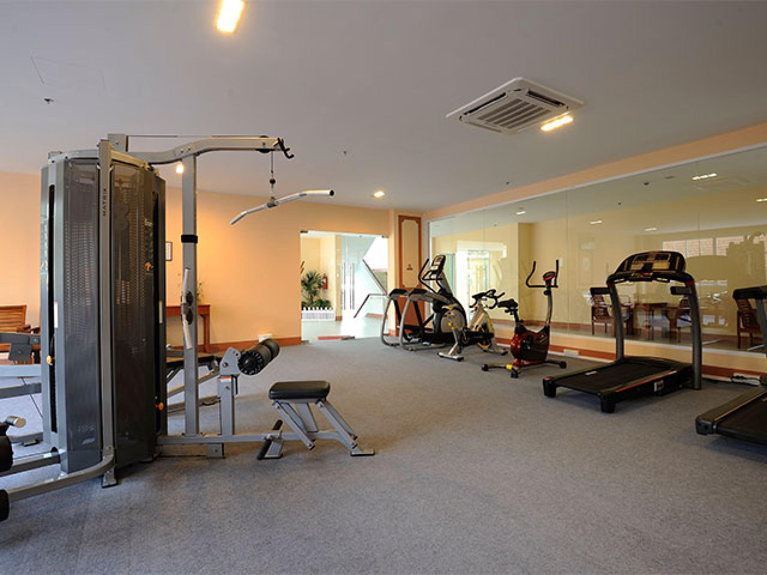 Bauman Residence Phuket Екстериор снимка